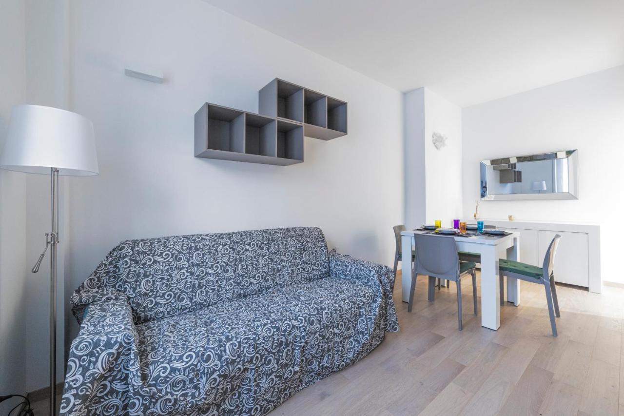 Guesthost - Milano Cosy Apt With Balcony! — Photos 1